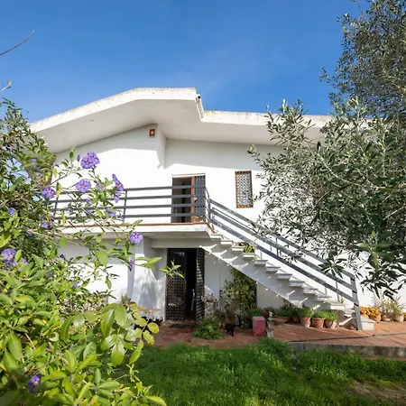 Domu De Campu Apartmán